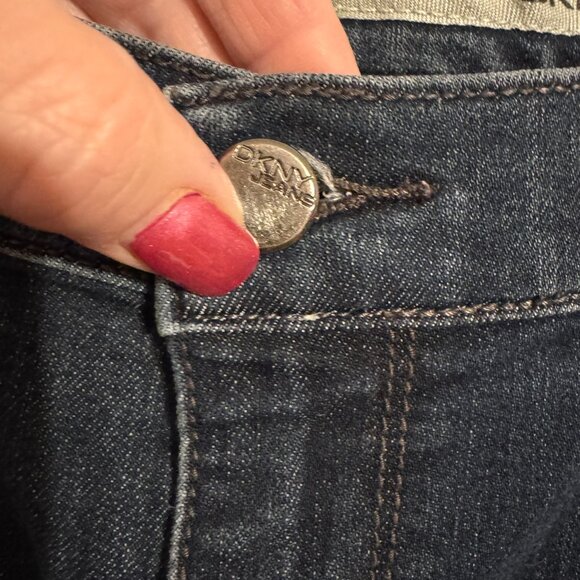 DKNY WOMEN'S JEANS SIZE: 8 #1 - Picture 4 of 8